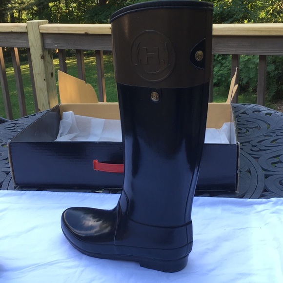 Hunter Regent Carlyle Rain Boot - Picture 4 of 11